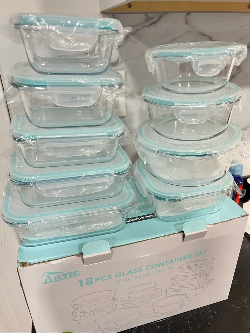 18-Piece Glass Food Storage Set with Aqua Lids